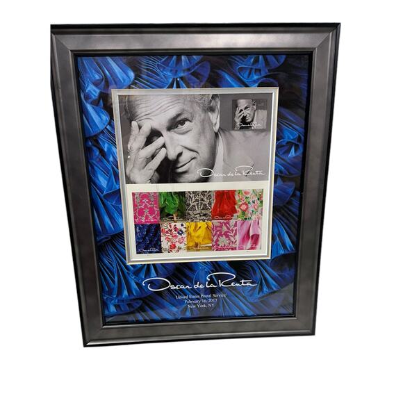 Oscar de la Renta Fashion Icon Matted and Framed‎ Art Photo & Stamp Series 2017 - Picture 3 of 3